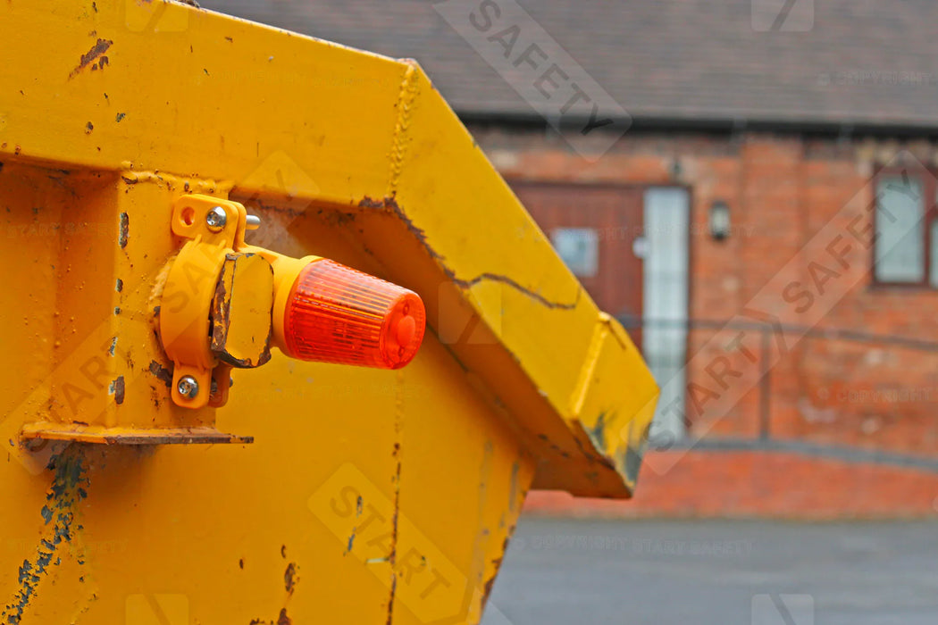 Scaffolding and Barrier Safety Light